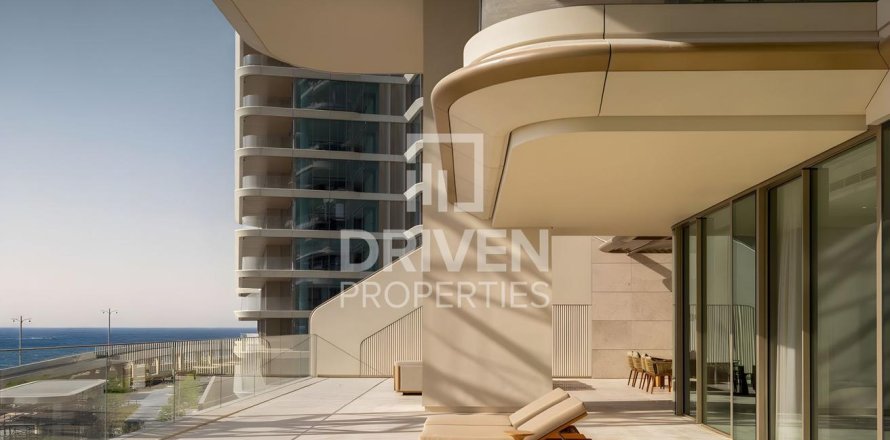 Appartement de 2 chambres à The Crescent, UAE No. 200632