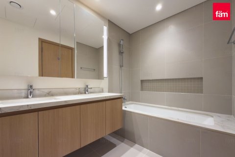 3 bedrooms Apartment in Dubai, UAE No. 168477 6