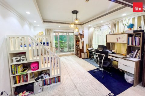 Apartment de 2 dormitorios en Business Bay, UAE No. 168475 11