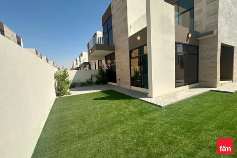 Villa de 4 dormitorios en Dubai, UAE No. 163882 4