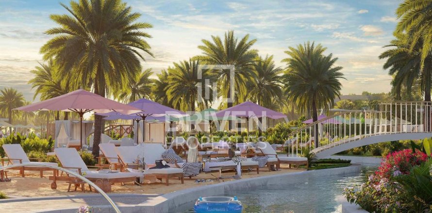Townhouse de 4 dormitorios en Dubai, UAE No. 190864