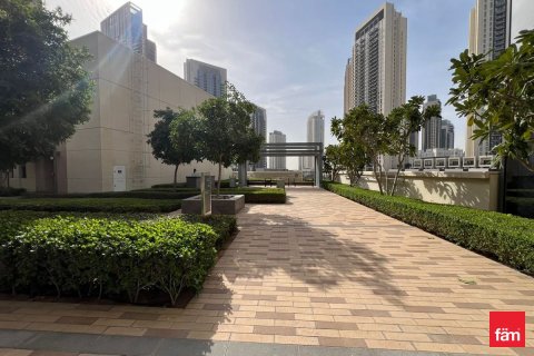 Appartement de 2 chambres à Dubai, UAE No. 140343 9