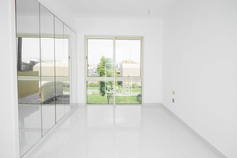 3 bedrooms Townhouse in Al Raha Gardens, UAE No. 194833 8