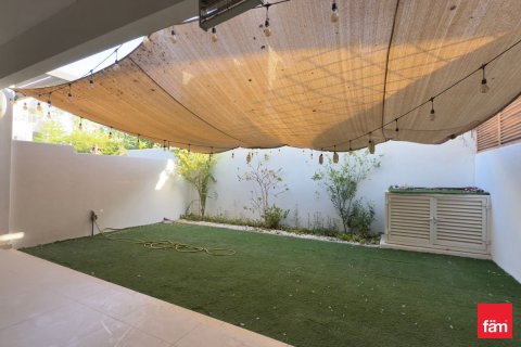 Townhouse de 4 dormitorios  No. 112032 26