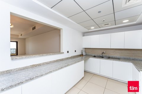 3 bedrooms Apartment  No. 112035 6