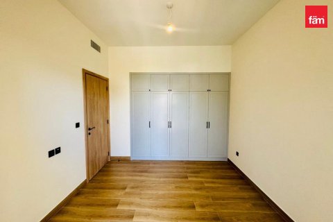 4 bedrooms Townhouse in Dubai, UAE No. 198387 9