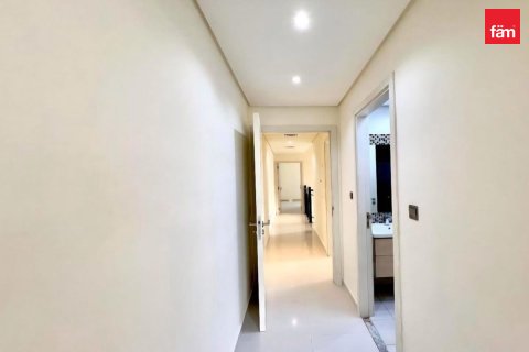3 bedrooms Townhouse in Dubai, UAE No. 198385 10
