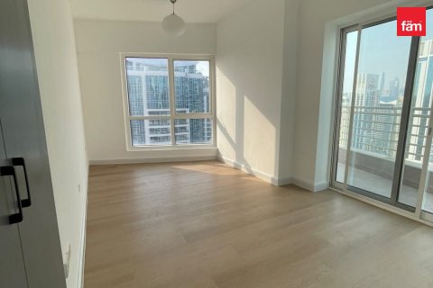 3 bedrooms Apartment in Dubai, UAE No. 198386 18