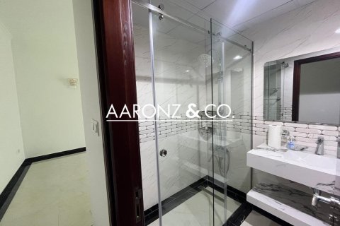 Квартира с 2 спальнями  №132978 15