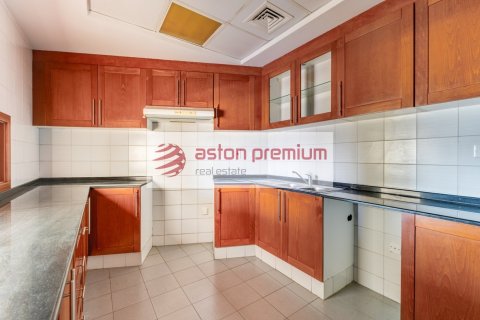 Apartment de 2 dormitorios en Dubai Media City, UAE No. 164276 10