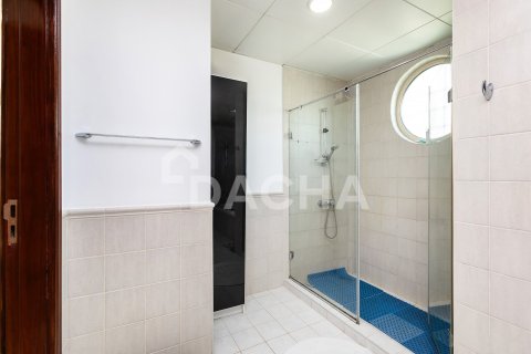 Вилла с 4 спальнями в Jumeirah Islands, ОАЭ №155387 24