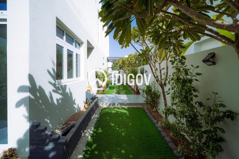 3 bedrooms Townhouse in Dubai, UAE No. 184678 27