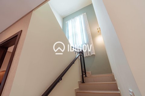 3 bedrooms Townhouse in Dubai, UAE No. 184678 9