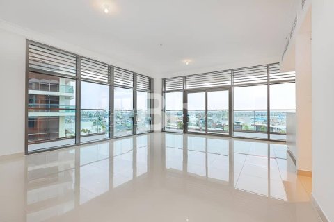 Apartment de 3 dormitorios  No. 114012 2