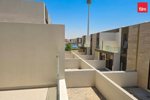 4 bedrooms Townhouse in Dubai, UAE No. 210102 18