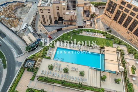 Apartment de 2 dormitorios en Burj Crown, UAE No. 160347 4