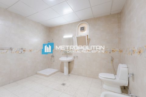 8 bedrooms Villa in Khalifa City, UAE No. 91753 7