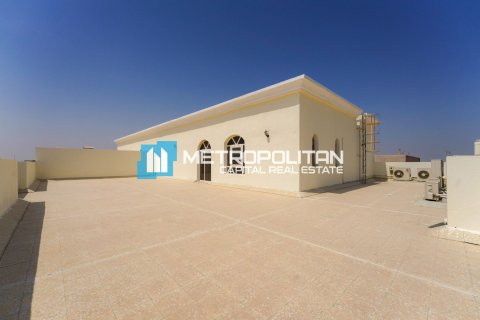8 bedrooms Villa in Khalifa City, UAE No. 91753 18