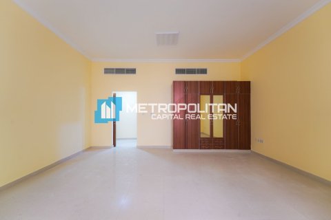8 bedrooms Villa in Khalifa City, UAE No. 91753 12