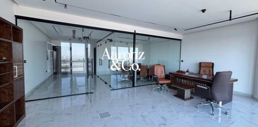 80m² Office in Business Bay, UAE No. 163366