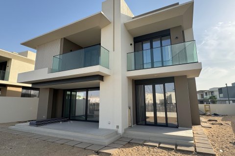 4 bedrooms Villa in Dubai, UAE No. 203821 13