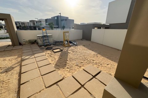 4 bedrooms Villa in Dubai, UAE No. 203821 18