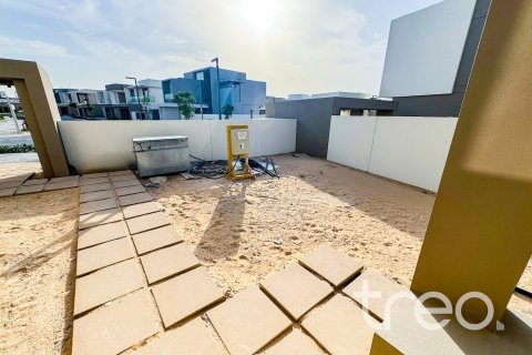 4 bedrooms Villa in Dubai, UAE No. 203821 25
