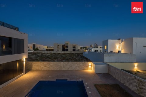 5 bedrooms Villa in Al Barsha, UAE No. 142325 3