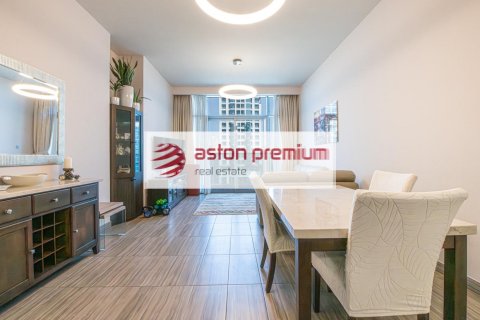 Apartment de 2 dormitorios en Jumeirah Lake Towers, UAE No. 168505 4