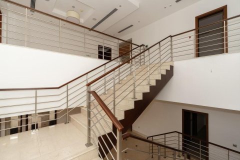 5 bedrooms Villa in Jumeirah Islands, UAE No. 101650 17