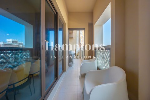 Квартира с 2 спальнями в FIVE Palm Jumeirah, ОАЭ №142156 9