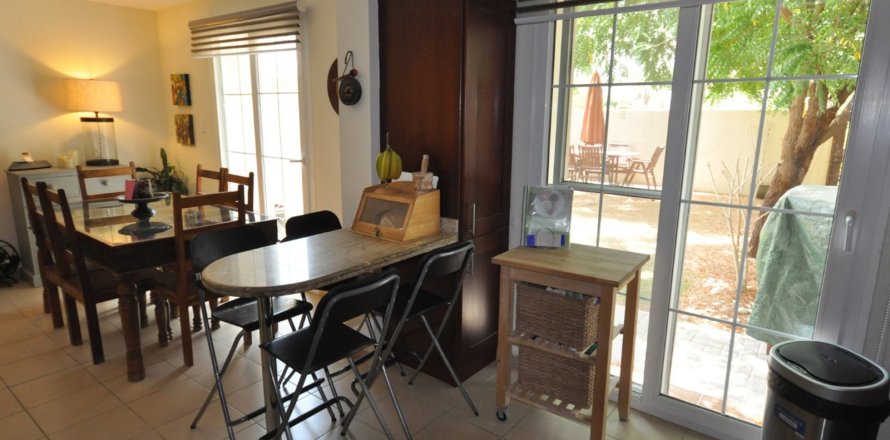 Вилла с 2 спальнями в Arabian Ranches 2, ОАЭ №142155