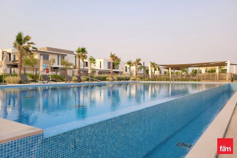 Townhouse de 4 dormitorios No. 126676 15