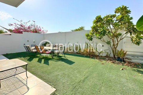 Townhouse de 3 dormitorios No. 117318 10