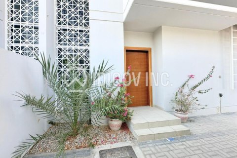 Townhouse de 3 dormitorios No. 117318 9