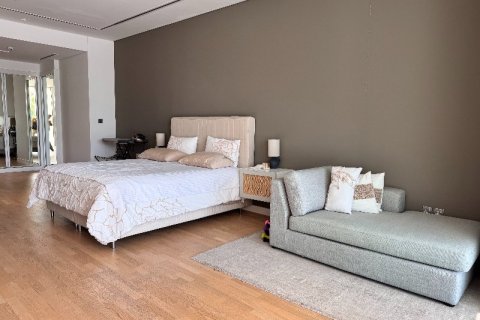 Appartement de 2 chambres à Dubai, UAE No. 143250 15