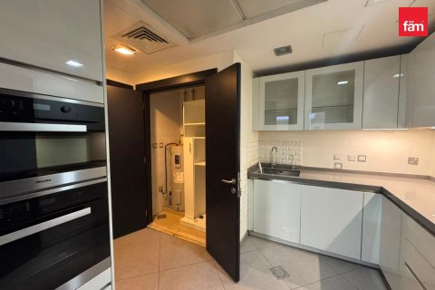 3 bedrooms Apartment in Business Bay, UAE No. 170085 6