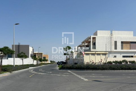 Land de 962.01m² en Jebel Ali, UAE No. 188600 8