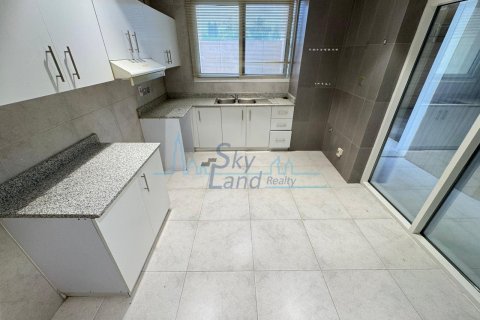 4 غرف نوم فيلا رقم 127099 9