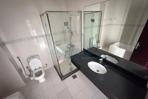 5 غرفة نوم  فيلا  رقم 127100 27