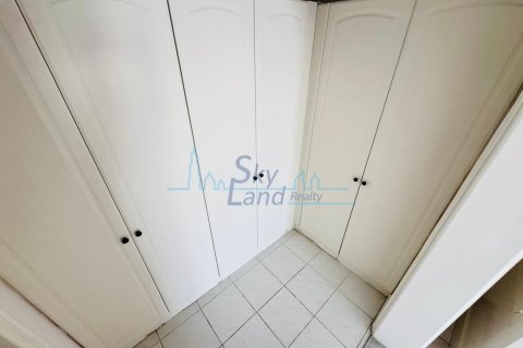 4 غرف نوم فيلا  رقم 127097 15