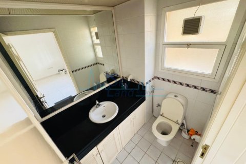 5 غرفة نوم  فيلا  رقم 127102 21