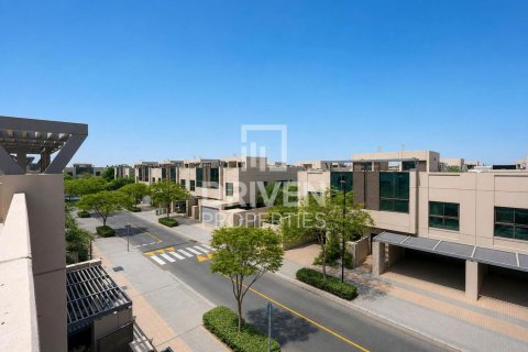 Villa de 4 chambres à Meydan, UAE No. 190680 28