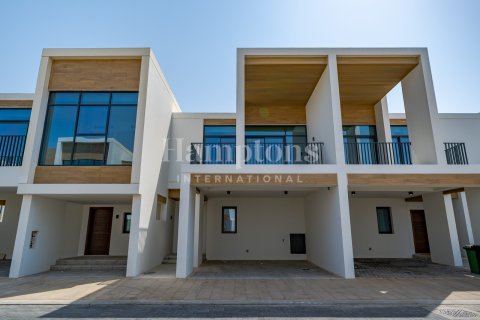 Townhouse de 3 dormitorios en Arabian Ranches 3, UAE No. 150518 8