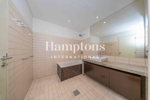 2 غرف نوم شقة في Sheikh Zayed Road, الإمارات العربية المتحدة رقم 146434 10