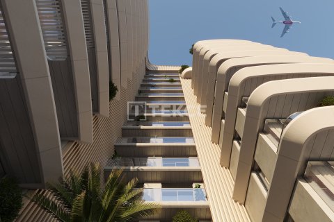 Studio Apartment in Dubai, UAE No. 172272 12