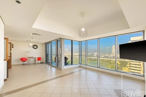 2 bedrooms Apartment in Golf Towers, UAE No. 199253 5