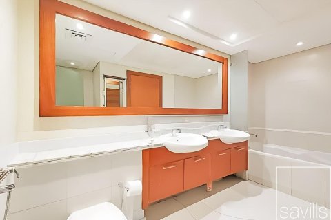 2 bedrooms Apartment in Golf Towers, UAE No. 199253 9