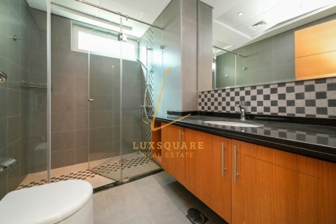 Вилла с 4 спальнями в Jumeirah Park, ОАЭ №162524 7