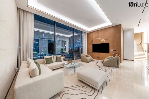 Вилла с 5 спальнями в Аль-Васл, ОАЭ №145608 21